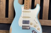 Fender Ltd Edition Vintera II Road Worn HSS Sonic Blue-2.jpg